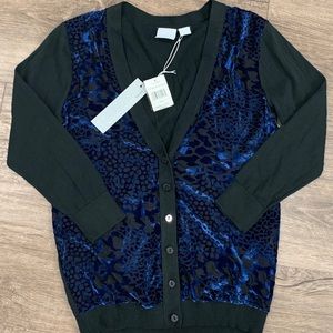 Zero Degrees Celsius women’s XS sweater